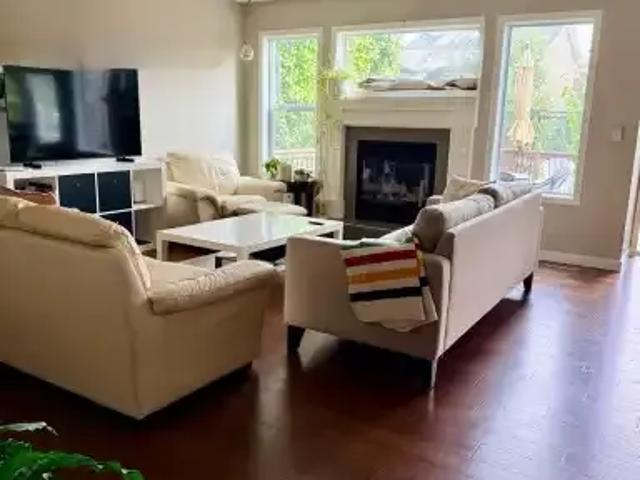 House 4 Bedroom For Rent Calgary AB 3200 ES105023135
