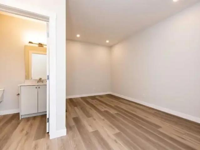 House 4 Bedroom For Rent Calgary AB 3200 ES103011471