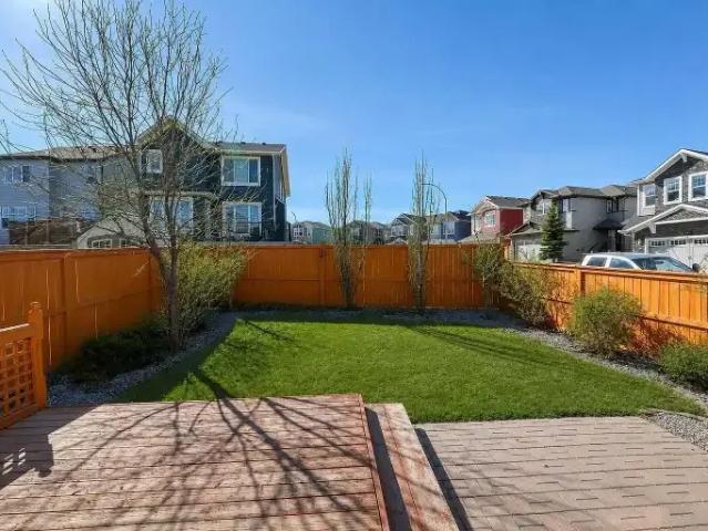 House 4 Bedroom For Rent Calgary AB 3495 ELS103119047