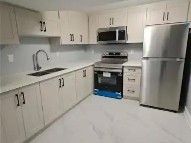 House 4 Bedroom For Rent Cambridge ON 2800 ES103487466