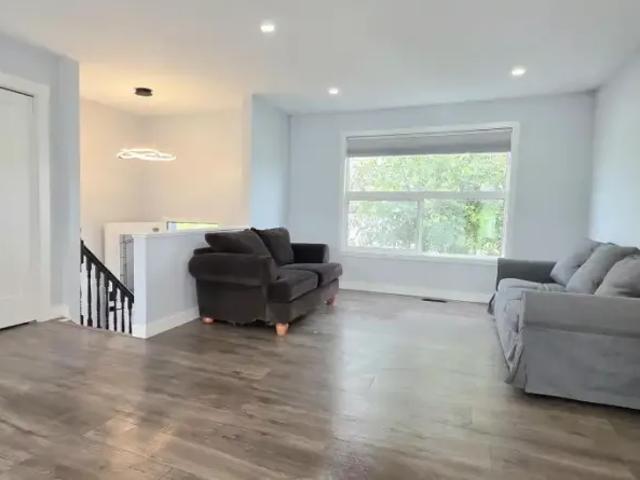 House 4 Bedroom For Rent Airdrie AB 3000 ES103355269