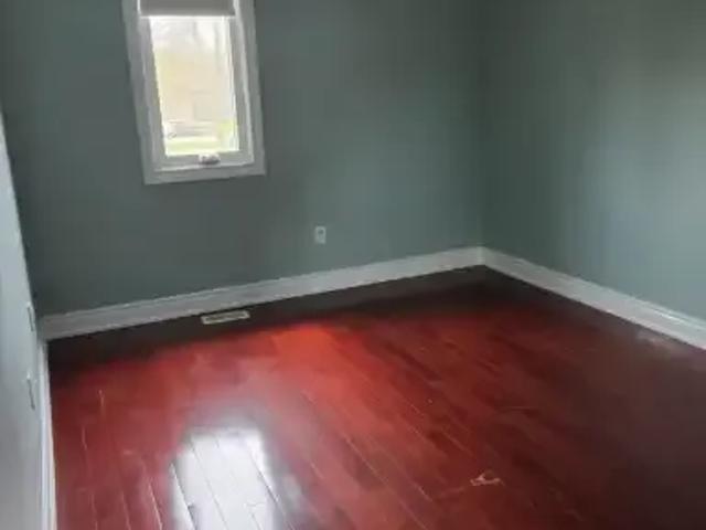 House 4 Bedroom For Rent Ajax ON 2850 ES102752688