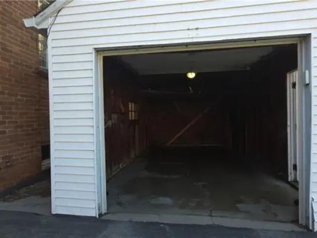 House 4 Bedroom For Rent Burlington ON 4500 ELS102811691
