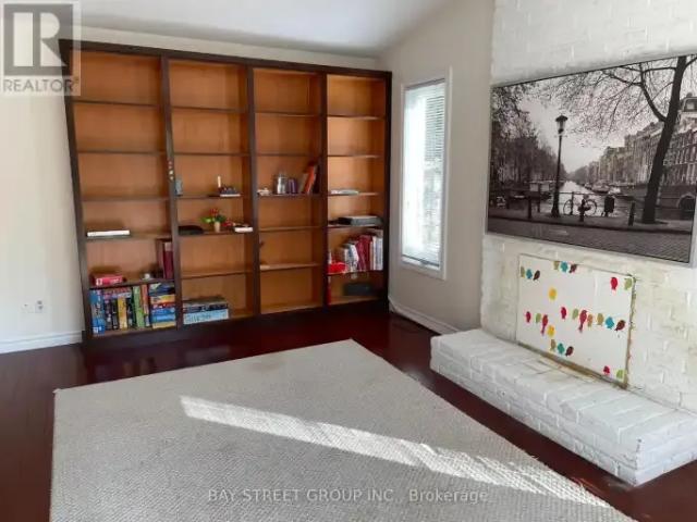 House 4 Bedroom For Rent Burlington ON 3850 ELS102339105