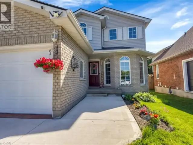 House 4 Bedroom For Rent Guelph ON 3350 ES104888861