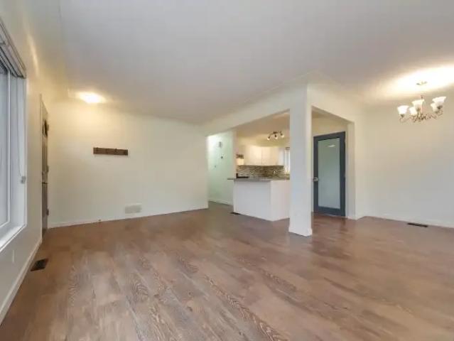 House 4 Bedroom For Rent Edmonton AB 2200 ES102203837