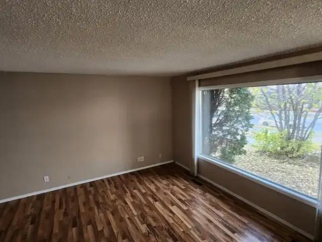 House 4 Bedroom For Rent Edmonton AB 2200 ES102845611