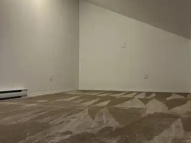 House 4 Bedroom For Rent Edmonton AB 2200 ES103355317
