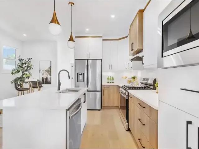 House 4 Bedroom For Rent Edmonton AB 2400 ES103958693