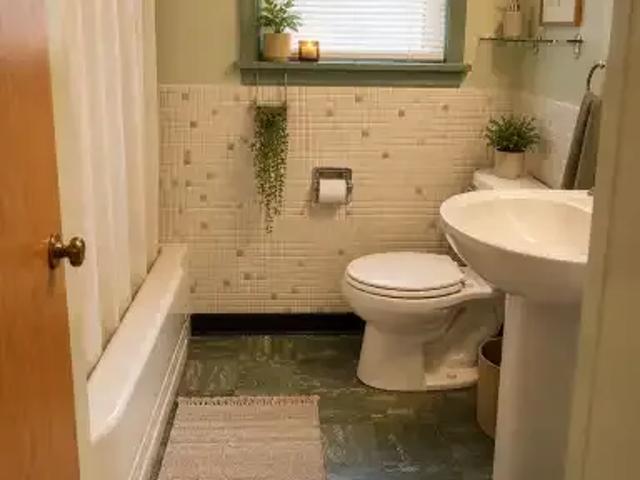 House 4 Bedroom For Rent Edmonton AB 2500 ES104224611