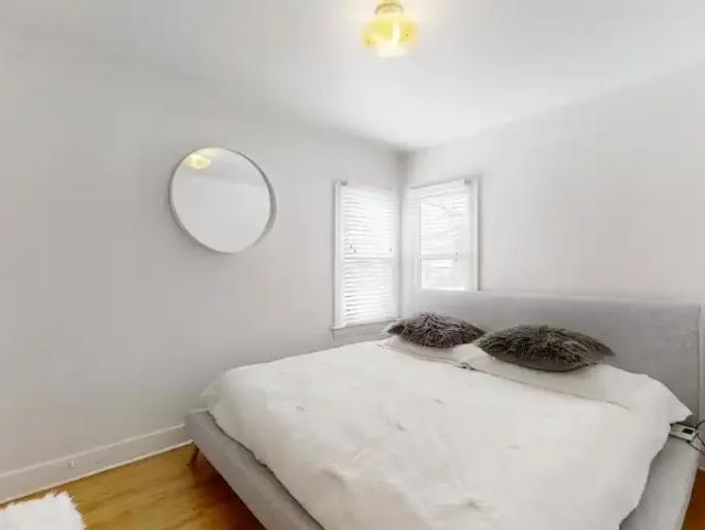 House 4 Bedroom For Rent Edmonton AB 2500 ES105009061