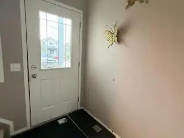 House 4 Bedroom For Rent Edmonton AB 2650 ES103958709