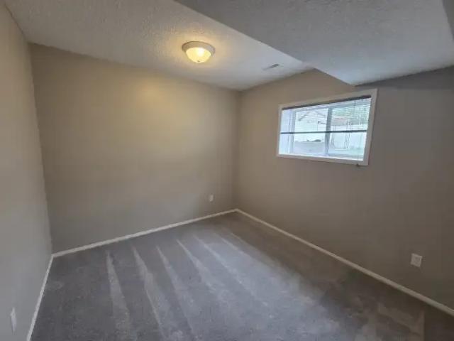 House 4 Bedroom For Rent Edmonton AB 2750 ES102846779
