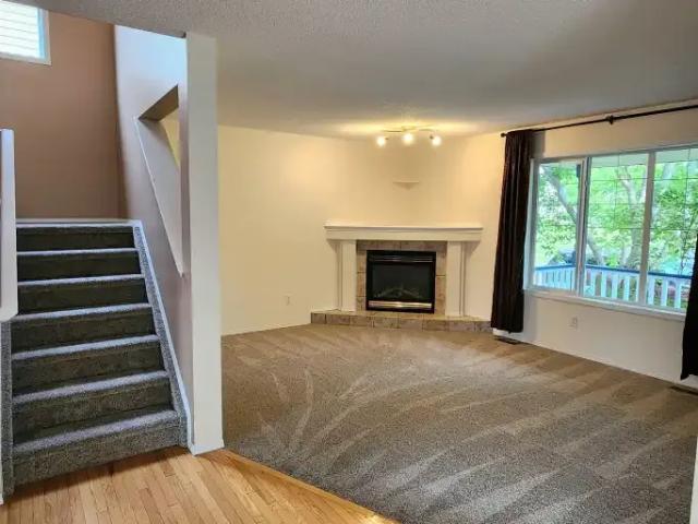 House 4 Bedroom For Rent Edmonton AB 2800 ES104292318