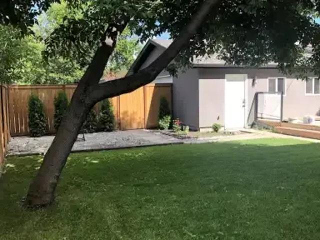 House 4 Bedroom For Rent Edmonton AB 2800 ES104506826