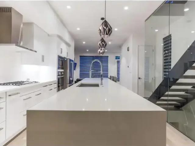 House 4 Bedroom For Rent Edmonton AB 6999 ES103879546