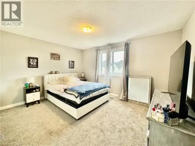 House 4 Bedroom For Rent Kitchener ON 3500 ES102794916