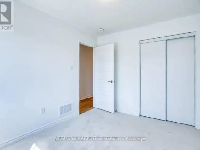 House 4 Bedroom For Rent Kitchener ON 3150 ES100564047
