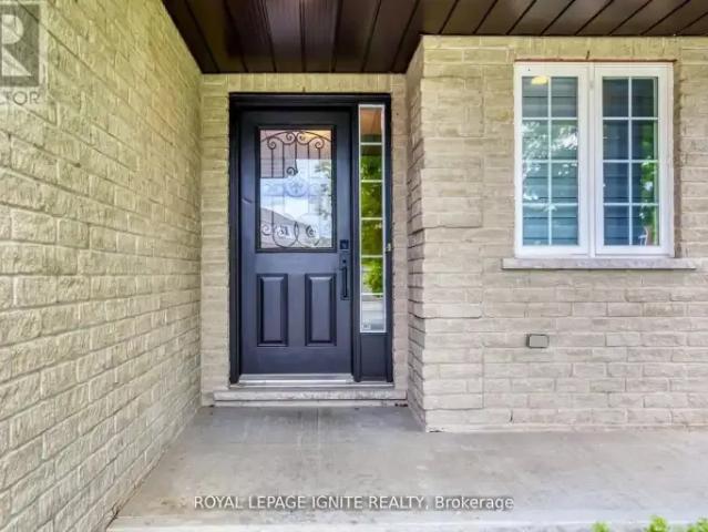 House 4 Bedroom For Rent Kitchener ON 3399 ES104754026