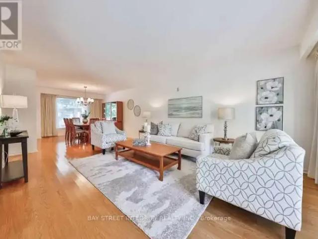 House 4 Bedroom For Rent Oakville ON 4200 ES102847441