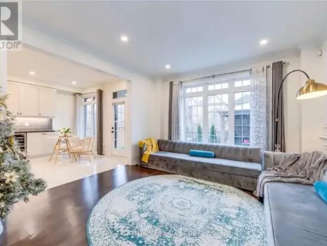 House 4 Bedroom For Rent Oakville ON 4500 ELS102204232
