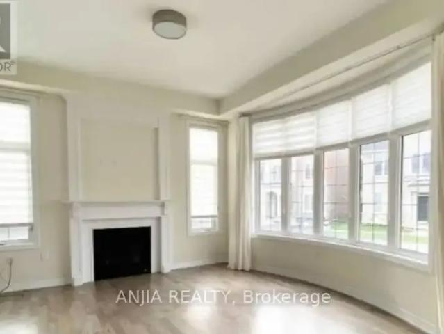 House 4 Bedroom For Rent Oakville ON 5000 ES103301363