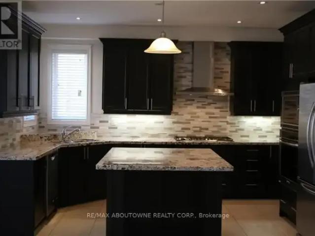 House 4 Bedroom For Rent Oakville ON 5499 ES103594500