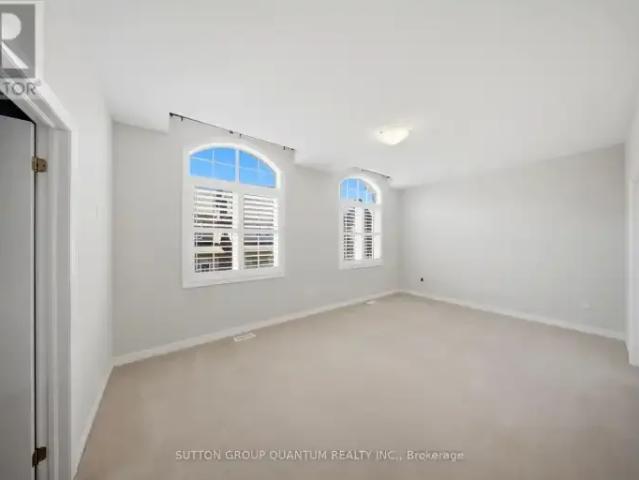 House 4 Bedroom For Rent Oakville ON 5600 ES102883658