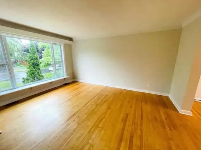 House 4 Bedroom For Rent Ottawa ON 2699 ES102847330