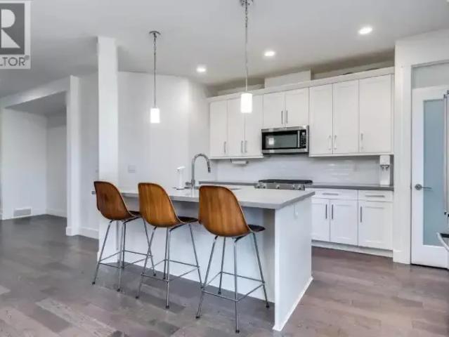House 4 Bedroom For Rent Langley BC 4375 ES102847407
