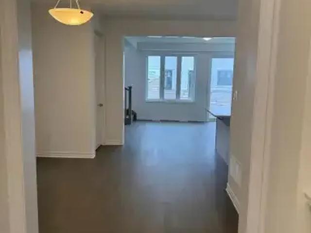 House 4 Bedroom For Rent Milton ON 3800 ES102339173