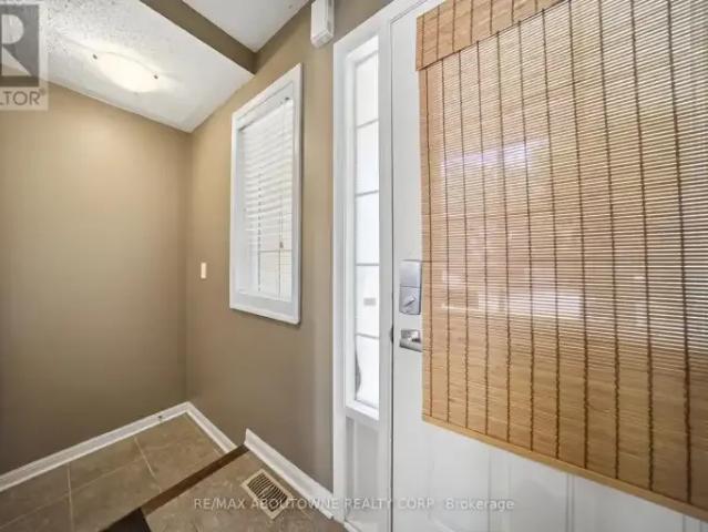House 4 Bedroom For Rent Milton ON 3200 ES103487550