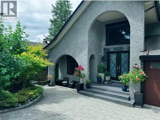 House 4 Bedroom For Rent North Vancouver BC 8500 ES100171430