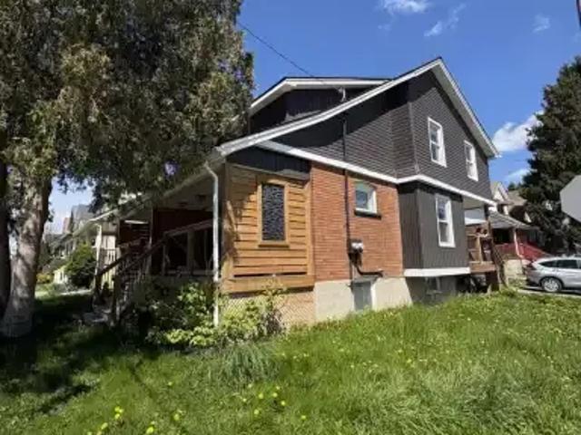 House 4 Bedroom For Rent Niagara Falls ON 2200 ES102339176