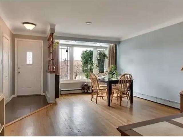 House 4 Bedroom For Rent St. Catharines ON 2595 ES103151611