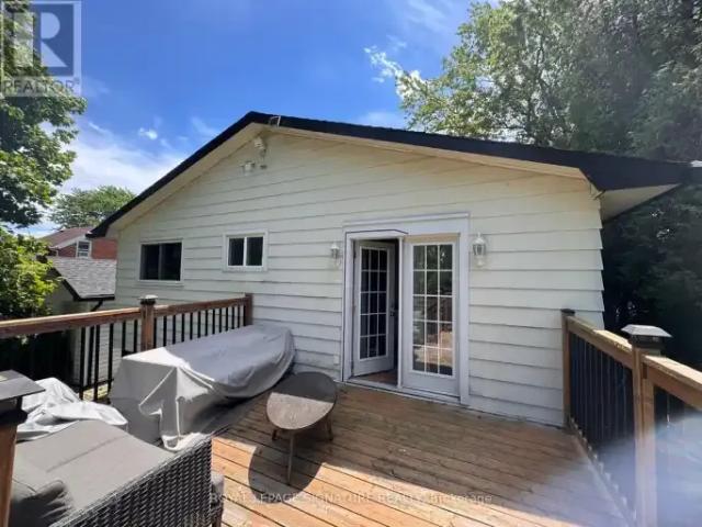 House 4 Bedroom For Rent St. Catharines ON 3100 ES103652859