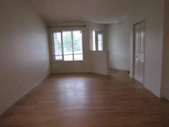 House 4 Bedroom For Rent St. Albert AB 2300 ES104887312