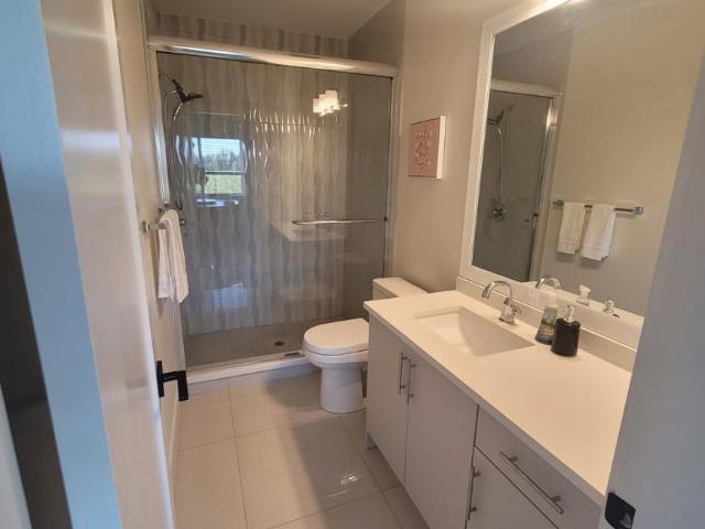 House 4 Bedroom For Rent Surrey Surrey 7560 ES102248796