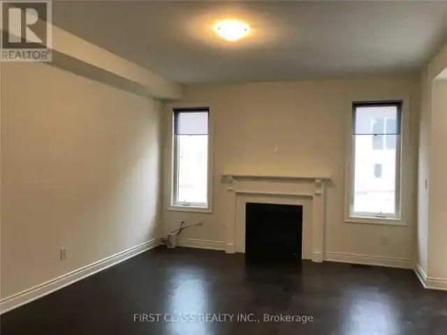 House 4 Bedroom For Rent Richmond Hill ON 4000 ES103652854