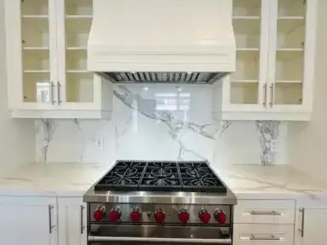 House 4 Bedroom For Rent Richmond Hill ON 4400 ES104067109
