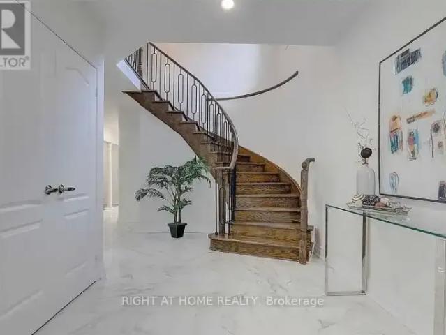 House 4 Bedroom For Rent Richmond Hill ON 5200 ES104506956