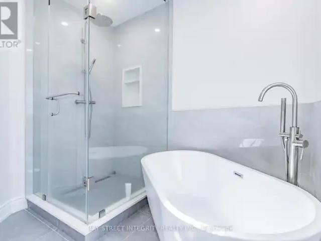 House 4 Bedroom For Rent Richmond Hill ON 3800 ELS102883675