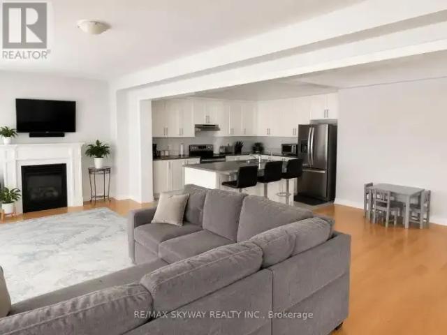 House 4 Bedroom For Rent Woodstock ON 3000 ES105048079
