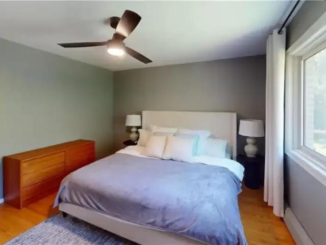 House 4 Bedroom For Rent Waterloo ON 2850 ES102715527