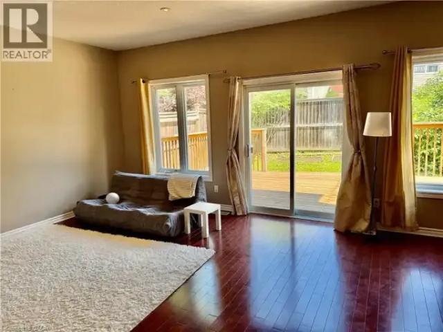 House 4 Bedroom For Rent Waterloo ON 3200 ES104754027
