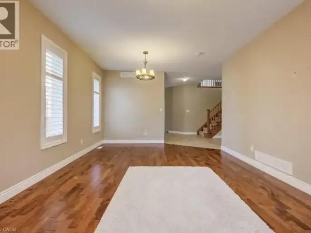 House 4 Bedroom For Rent Waterloo ON 3400 ELS102204317