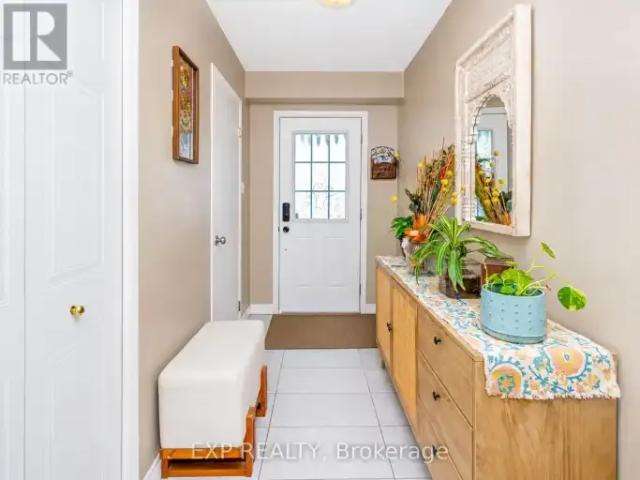 House 4 Bedroom For Rent Waterloo ON 3700 ES105004827