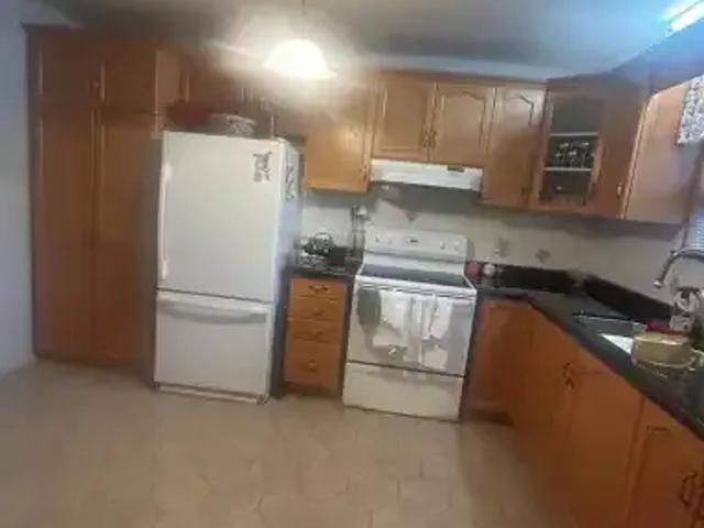 House 4 Bedroom For Rent Wasaga Beach ON 2500 ELS101879239