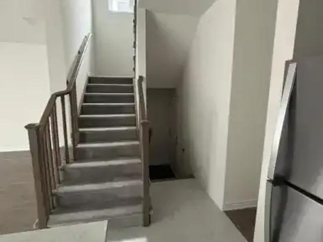 House 4 Bedroom For Rent Wasaga Beach ON 2900 ELS101042996