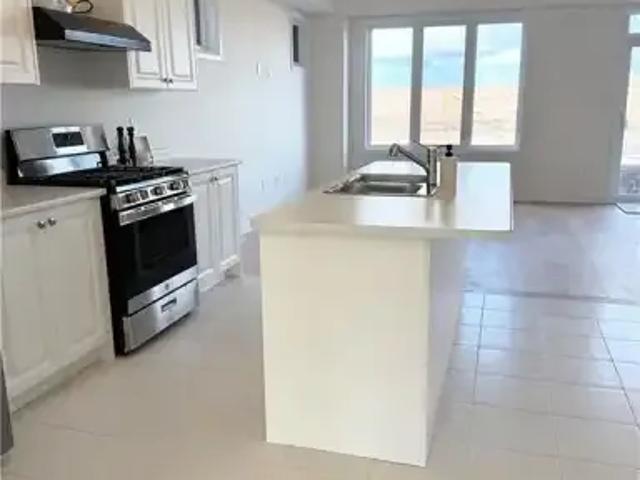House 4 Bedroom For Rent Welland ON 2500 ES105198733